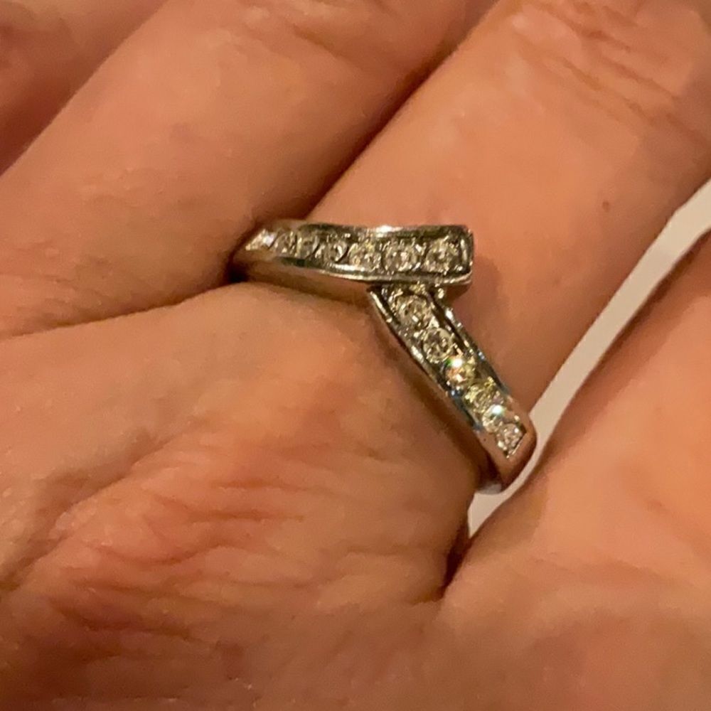 Beautiful silver ring - Picture 4 of 4